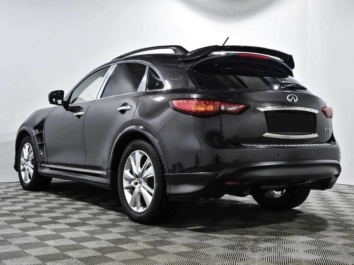 Купить Infiniti FX30d, 2012, 146 643 км, фото №6