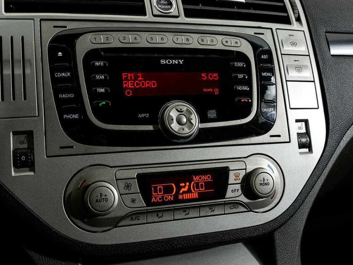 Купить Ford Kuga, 2012, 167 261 км, фото №14