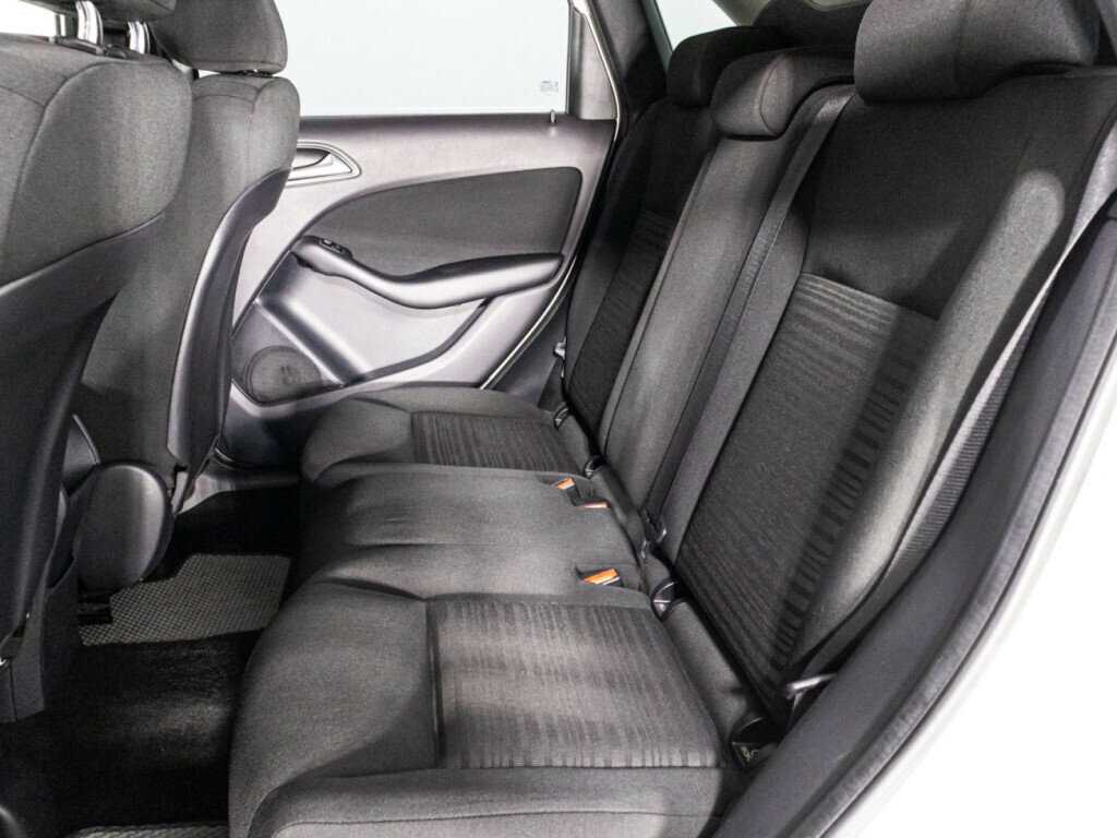 Купить Mercedes-Benz B-Класс 180, 2015, 133 764 км, фото №10