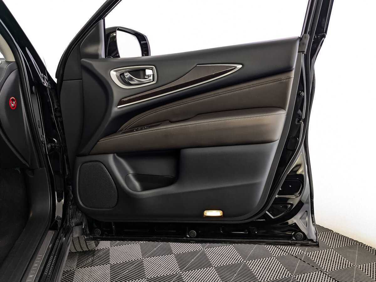 Купить Infiniti QX60, 2018, 105 000 км, фото №23