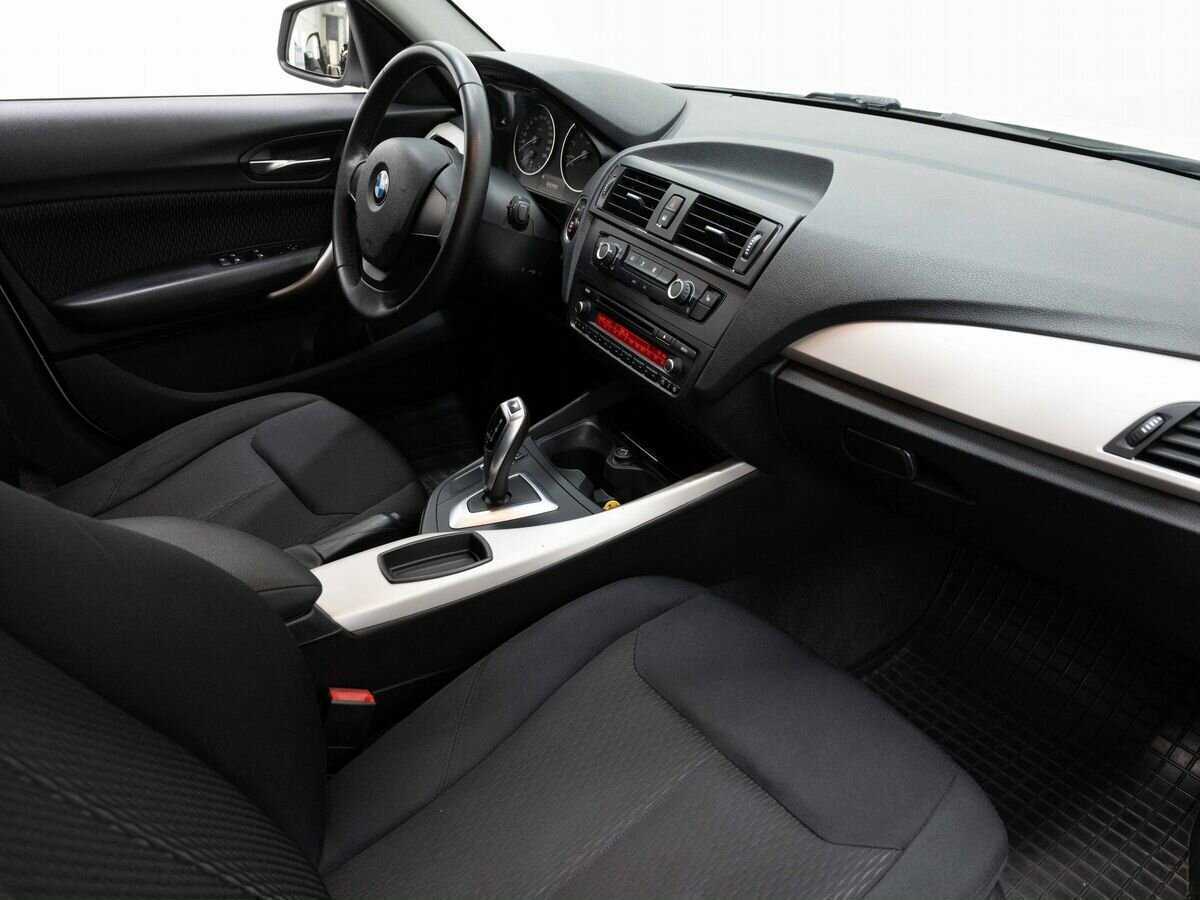 Купить BMW 1 серии 116i, 2013, 176 741 км, фото №9