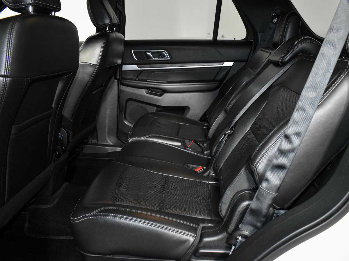Купить Ford Explorer, 2018, 131 000 км, фото №15