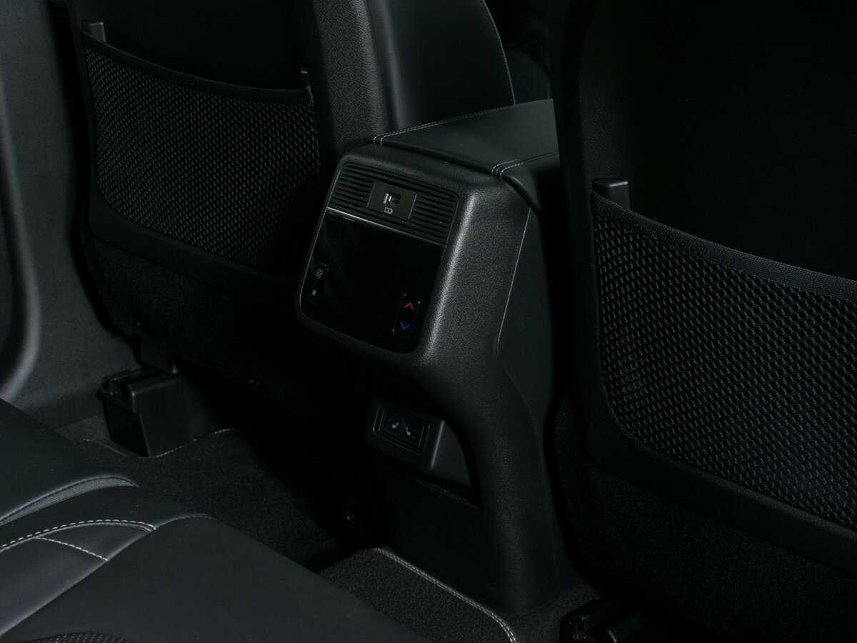 Купить Exeed VX, 2022, 18 150 км, фото №12