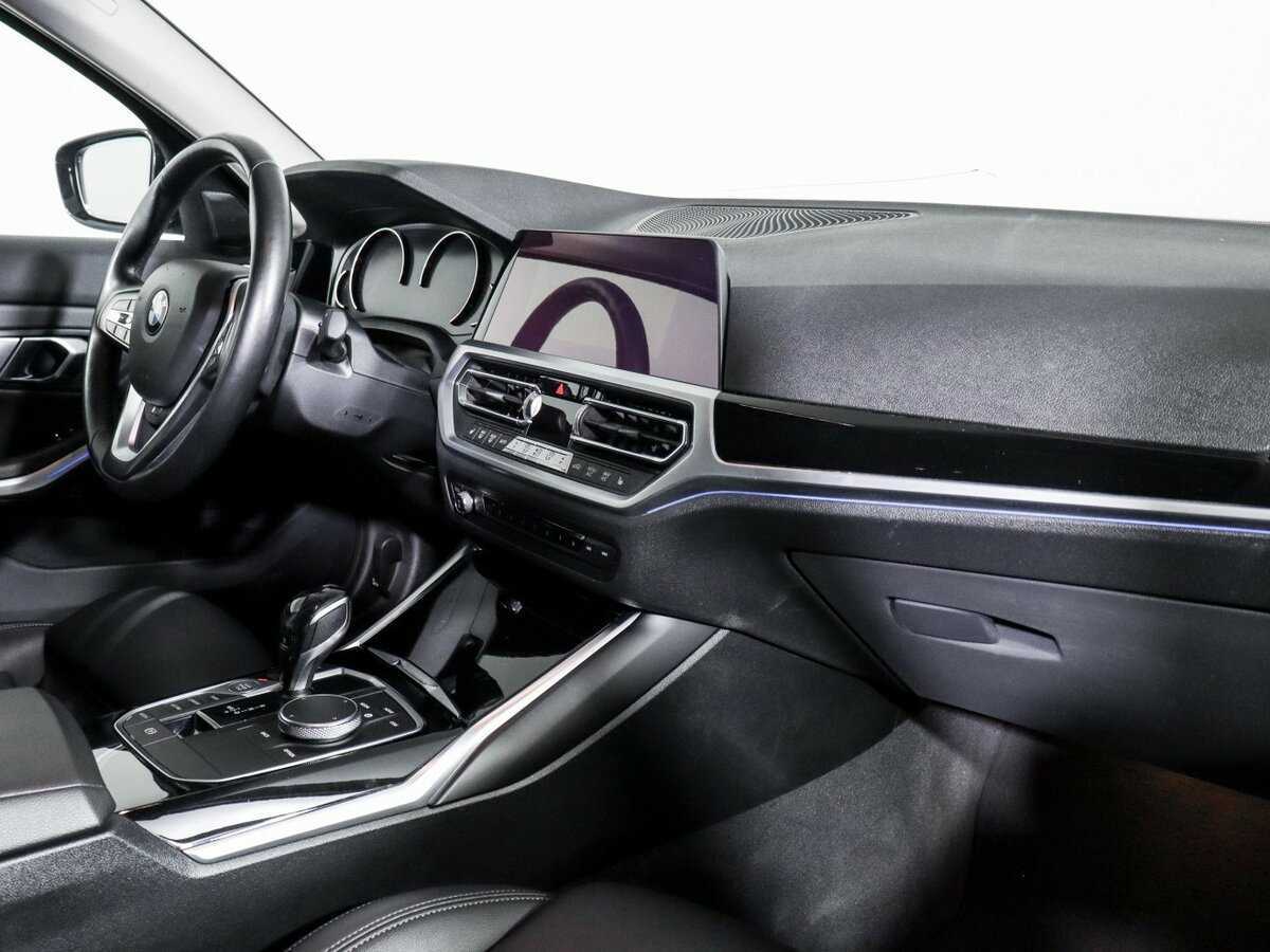 Купить BMW 3 серии 318d, 2019, 95 281 км, фото №6