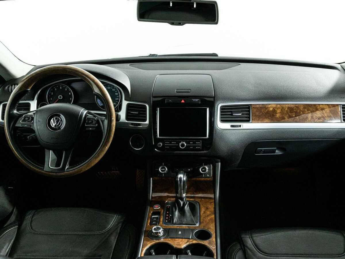 Купить Volkswagen Touareg, 2012, 329 160 км, фото №11