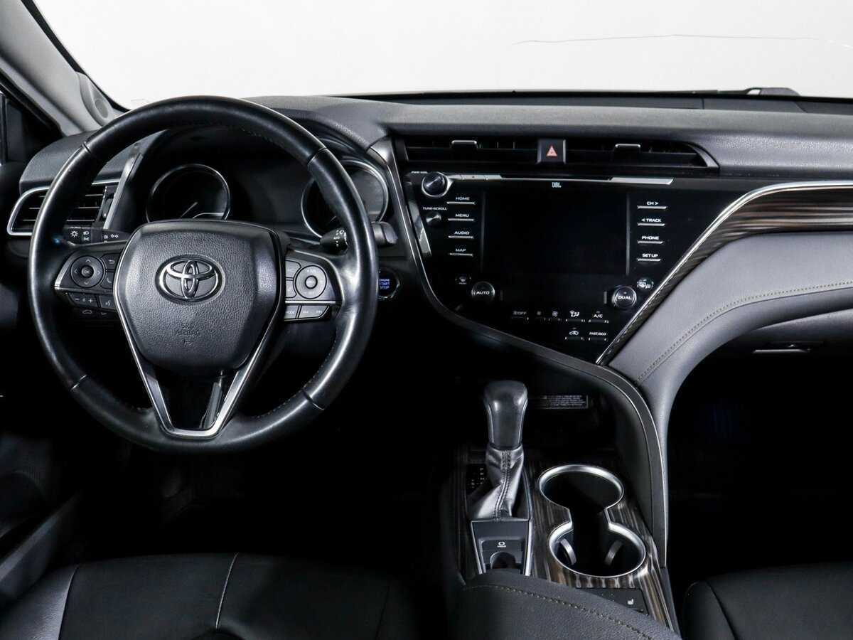 Купить Toyota Camry, 2018, 83 610 км, фото №9