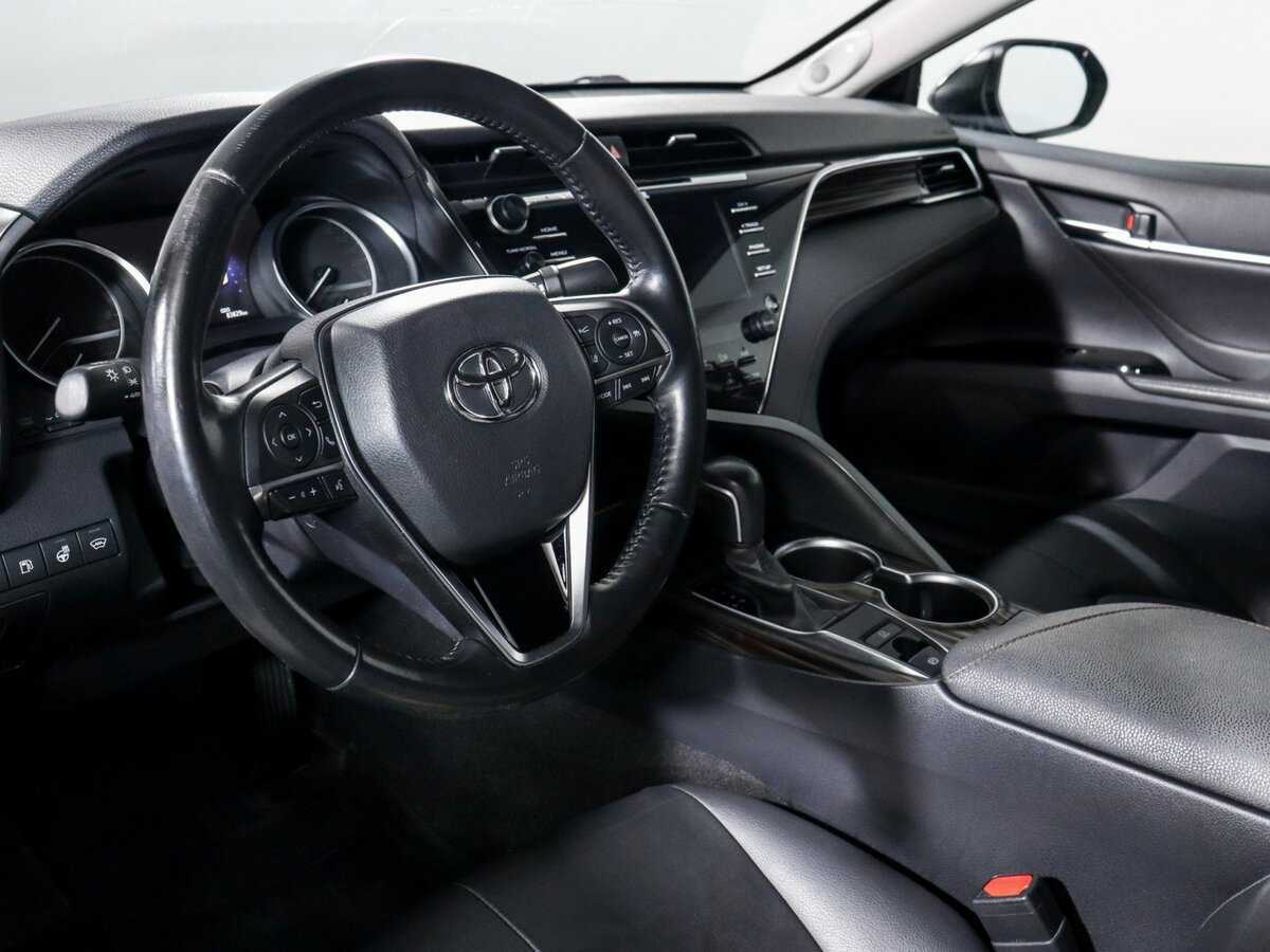 Купить Toyota Camry, 2018, 83 610 км, фото №10