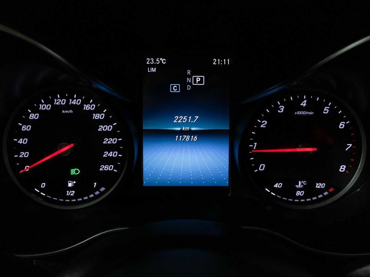 Купить Mercedes-Benz C-Класс 180, 2019, 117 000 км, фото №12