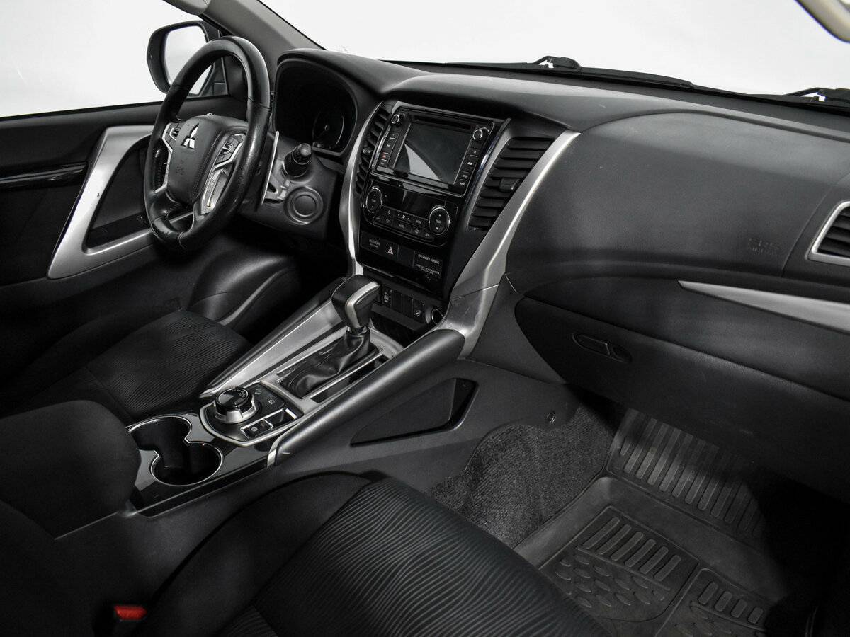 Купить Mitsubishi Pajero Sport, 2018, 126 440 км, фото №16