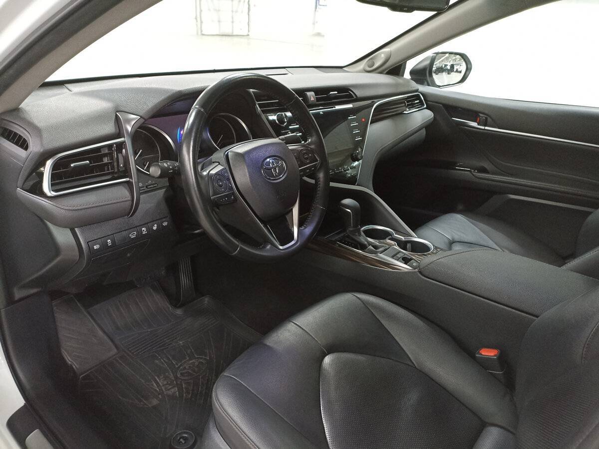 Купить Toyota Camry, 2019, 83 702 км, фото №16