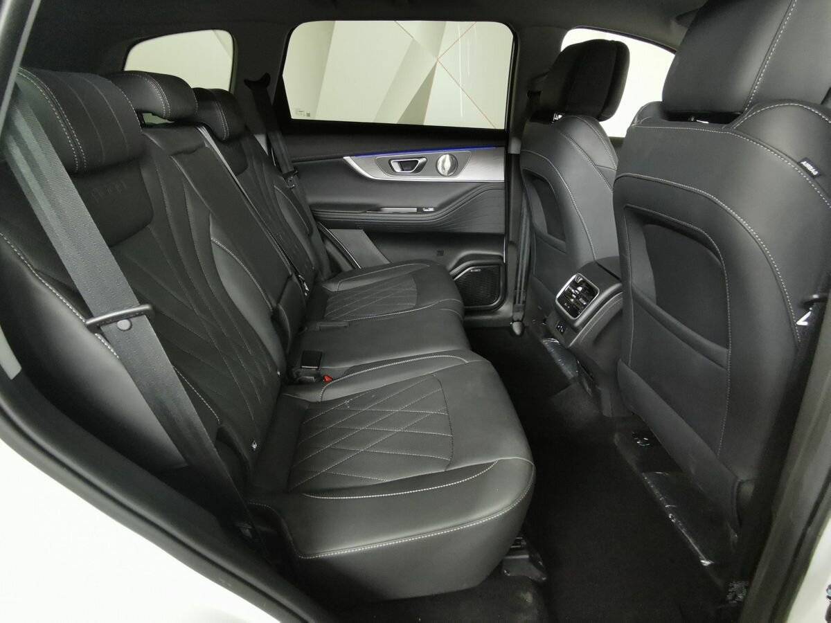 Купить Chery Tiggo 8 Pro Max, 2024, 4 728 км, фото №12