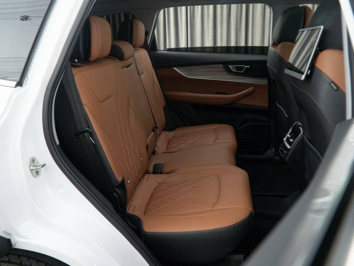 Купить Chery Tiggo 8 Pro Max, 2022, 7 158 км, фото №7