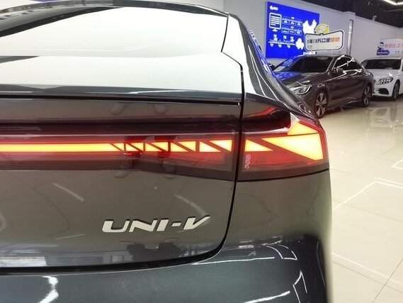 Купить Changan UNI-T, 2022, 56 200 км, фото №5