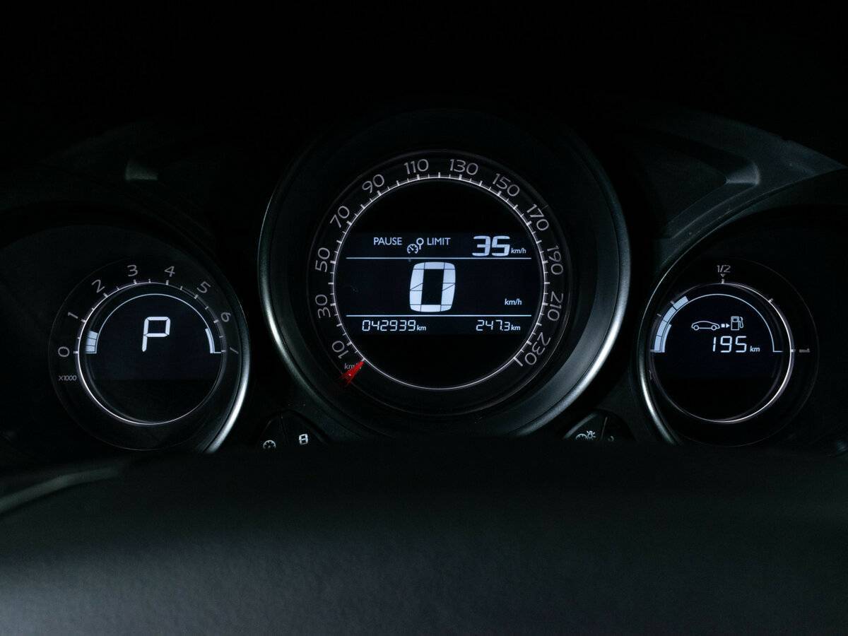 Купить Citroen C4, 2013, 42 936 км, фото №11