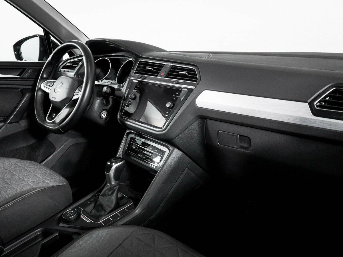 Купить Volkswagen Tiguan, 2021, 68 950 км, фото №9
