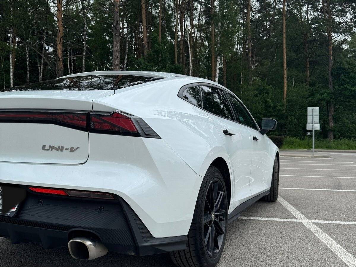 Changan UNI-V