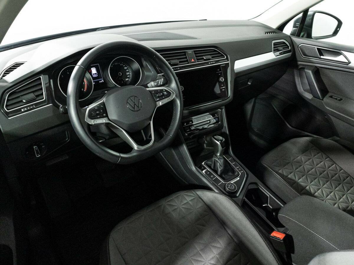 Купить Volkswagen Tiguan, 2021, 32 792 км, фото №11
