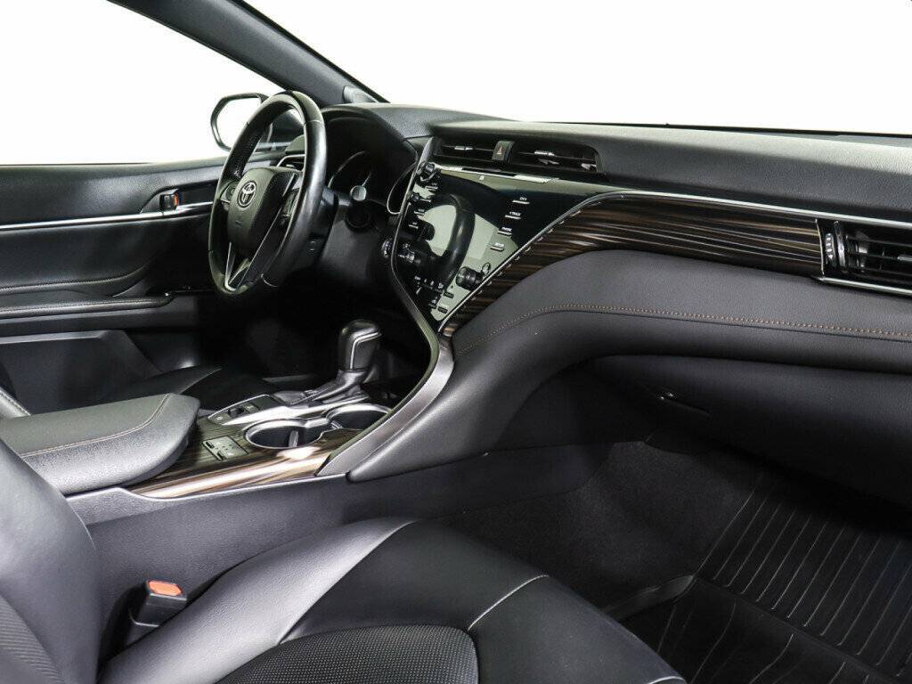 Купить Toyota Camry, 2018, 100 348 км, фото №10