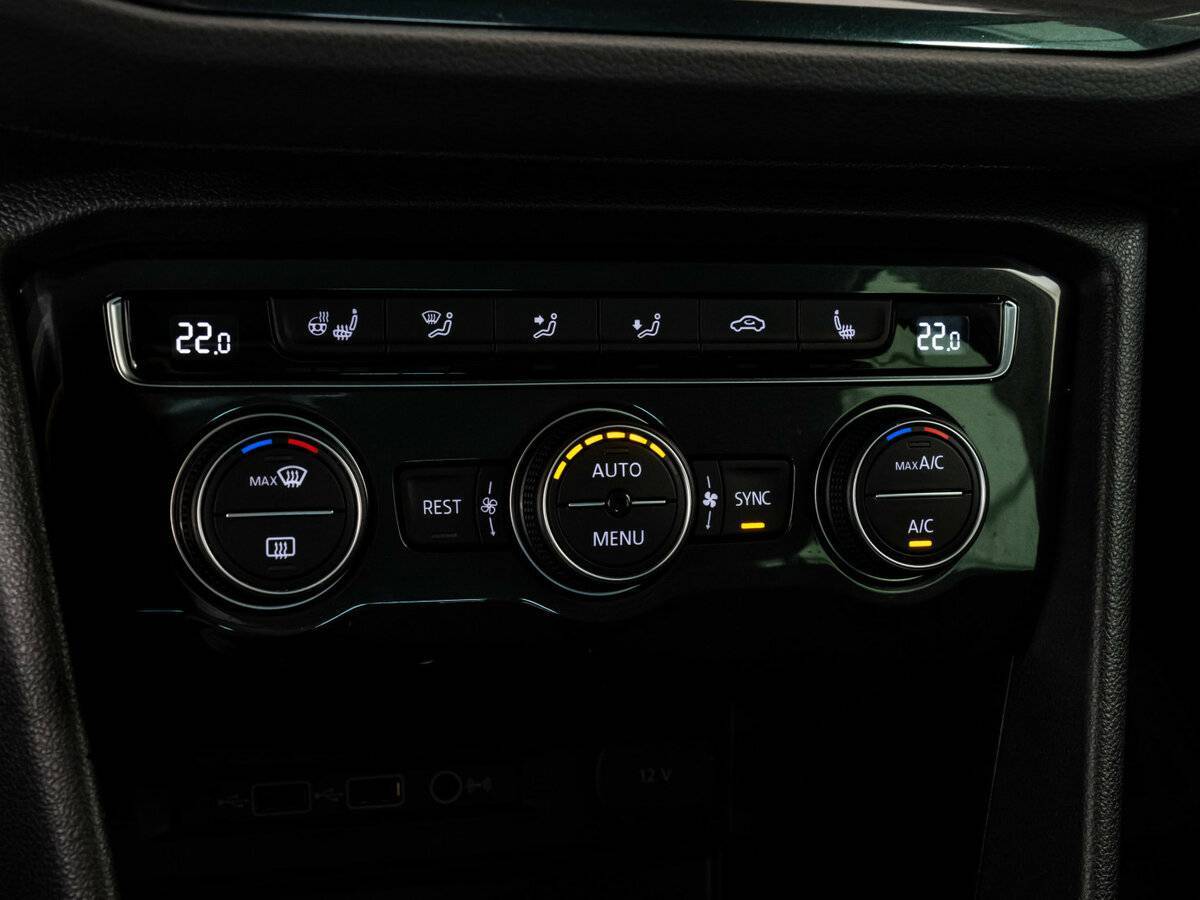 Купить Volkswagen Tiguan, 2019, 83 071 км, фото №20