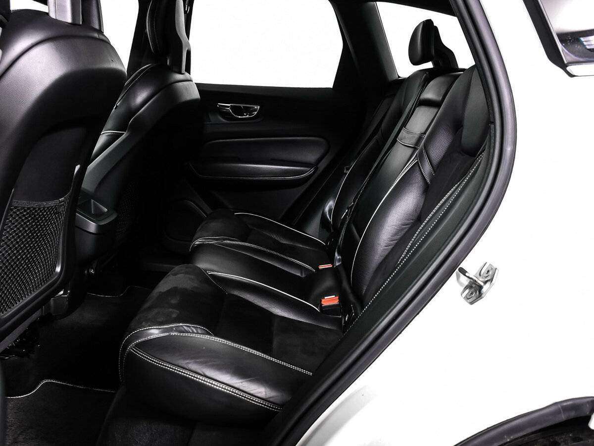 Купить Volvo XC60, 2018, 94 050 км, фото №13