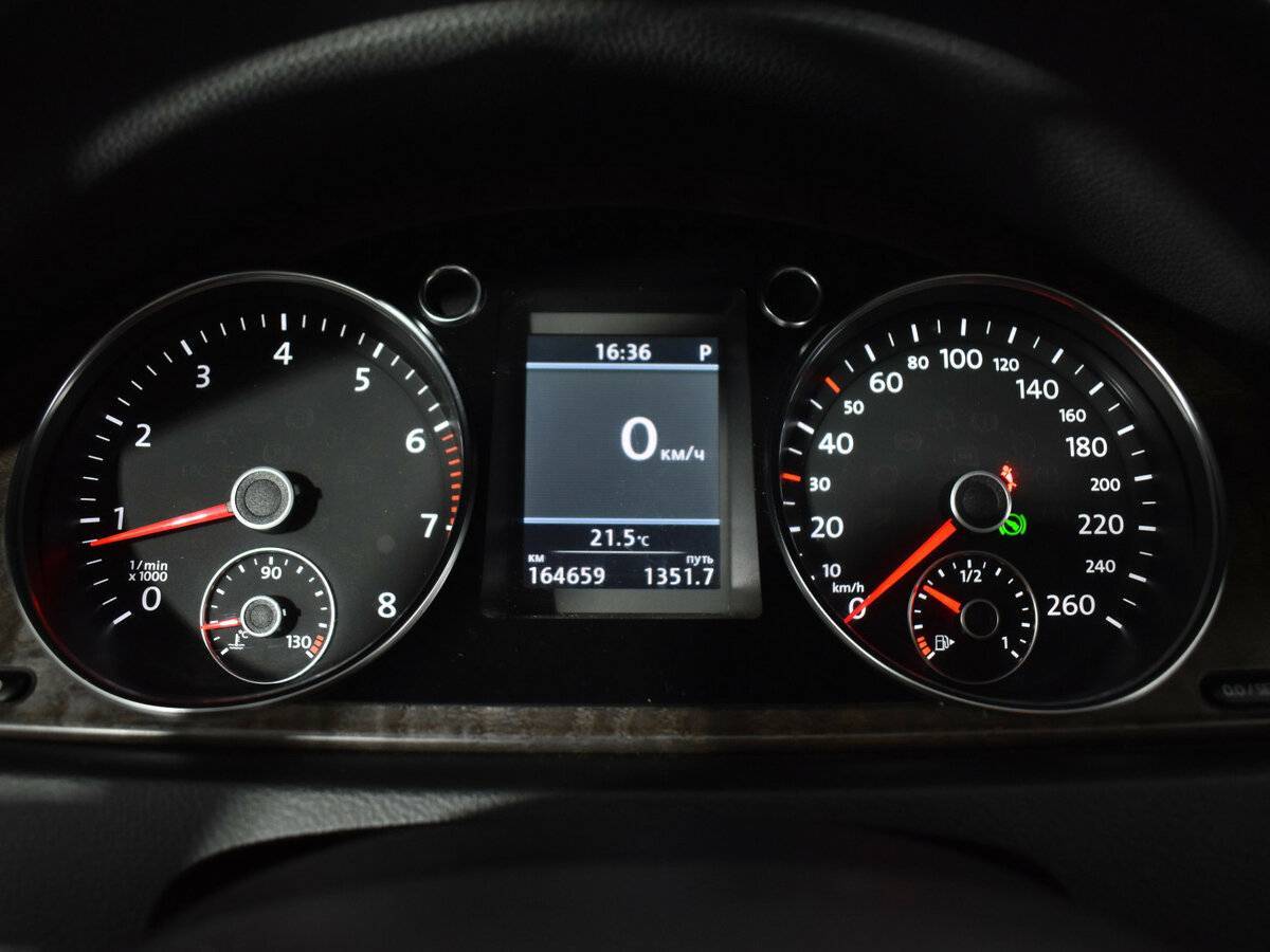 Купить Volkswagen Passat, 2012, 164 658 км, фото №14