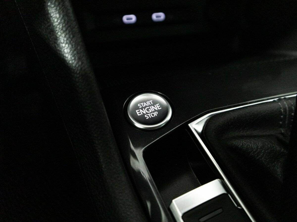 Купить Volkswagen Tiguan, 2021, 60 035 км, фото №22