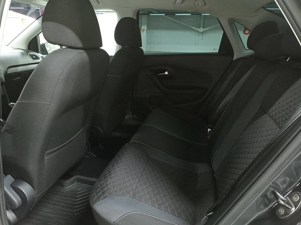 Купить Volkswagen Polo, 2018, 138 300 км, фото №12