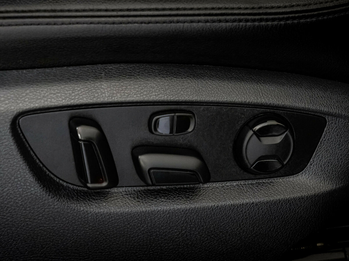 Купить Volkswagen Touareg II, 2012, 183 121 км, фото №22