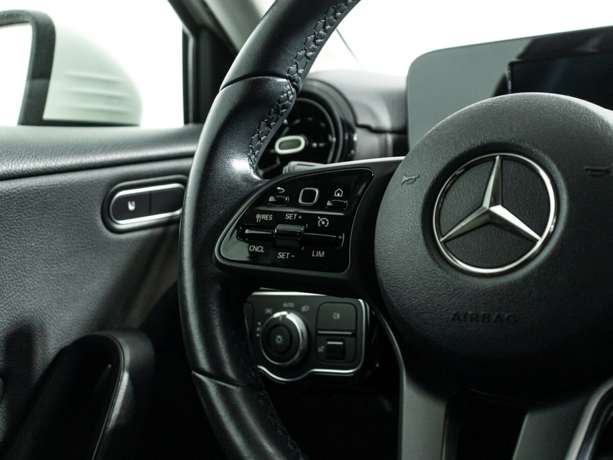 Купить Mercedes-Benz A-Класс 200 IV (W177), 2019, 92 242 км, фото №17