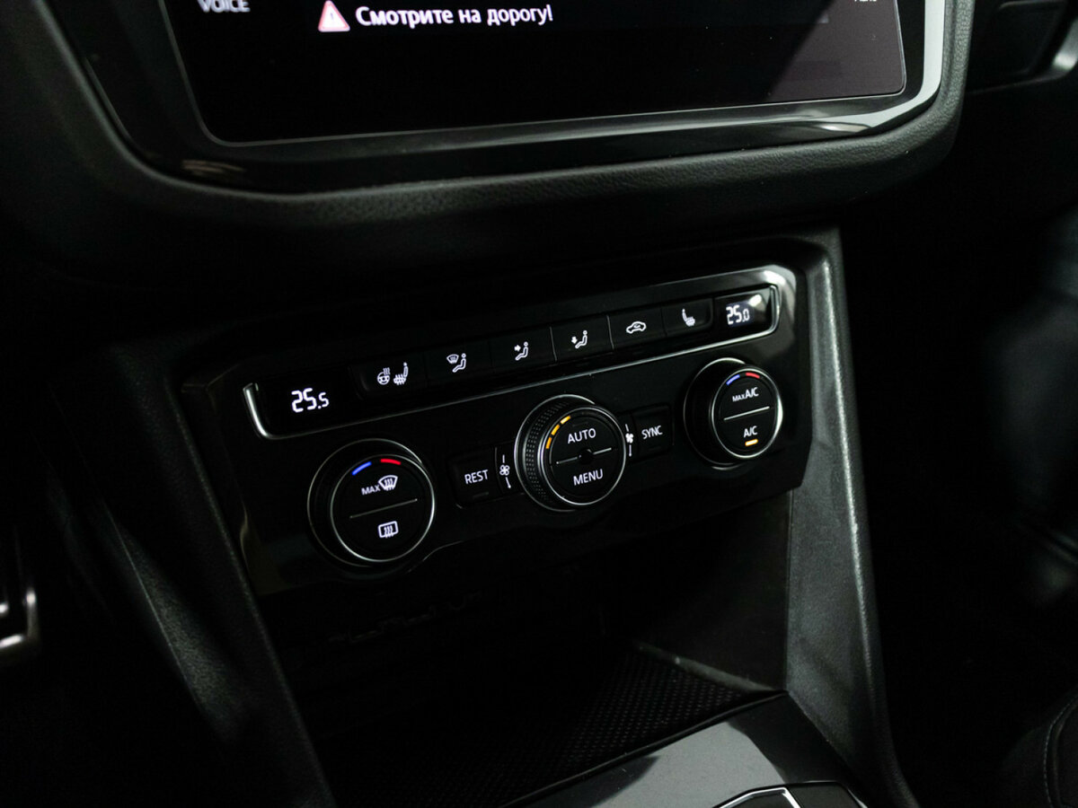 Купить Volkswagen Tiguan II, 2019, 106 837 км, фото №15
