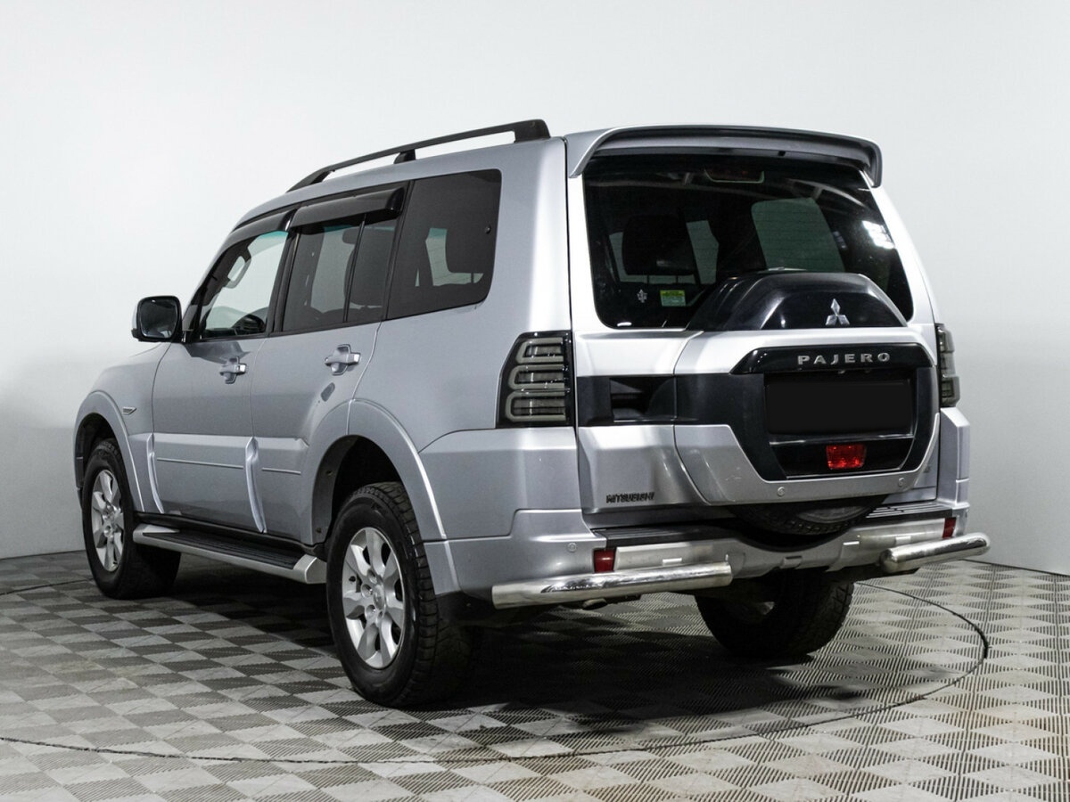 Купить Mitsubishi Pajero IV Рестайлинг 2, 2015, 107 291 км, фото №6