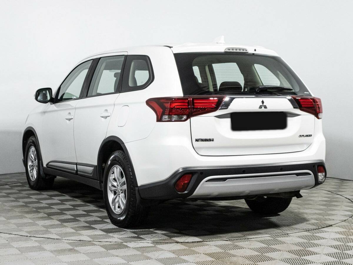 Купить Mitsubishi Outlander III Рестайлинг 3, 2019, 139 151 км, фото №6