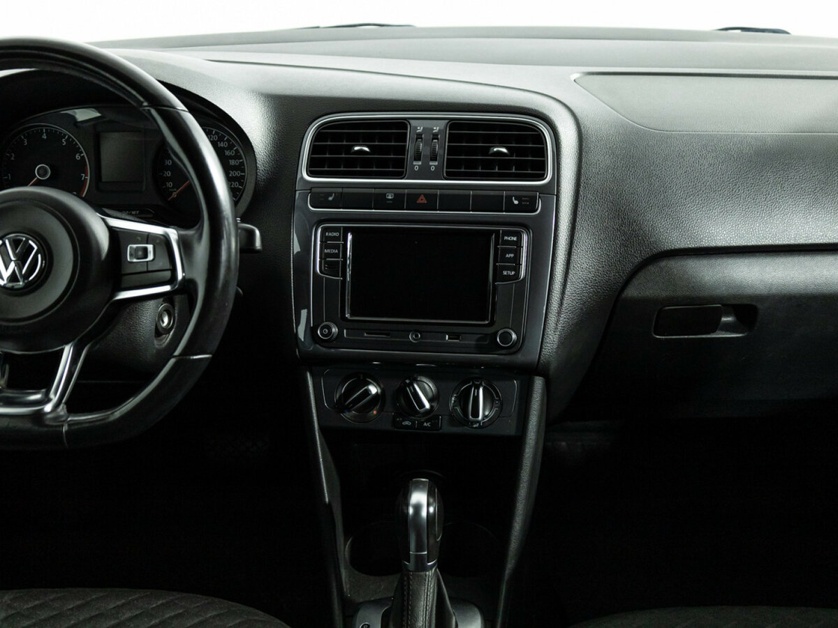 Купить Volkswagen Polo V Рестайлинг, 2020, 99 698 км, фото №14