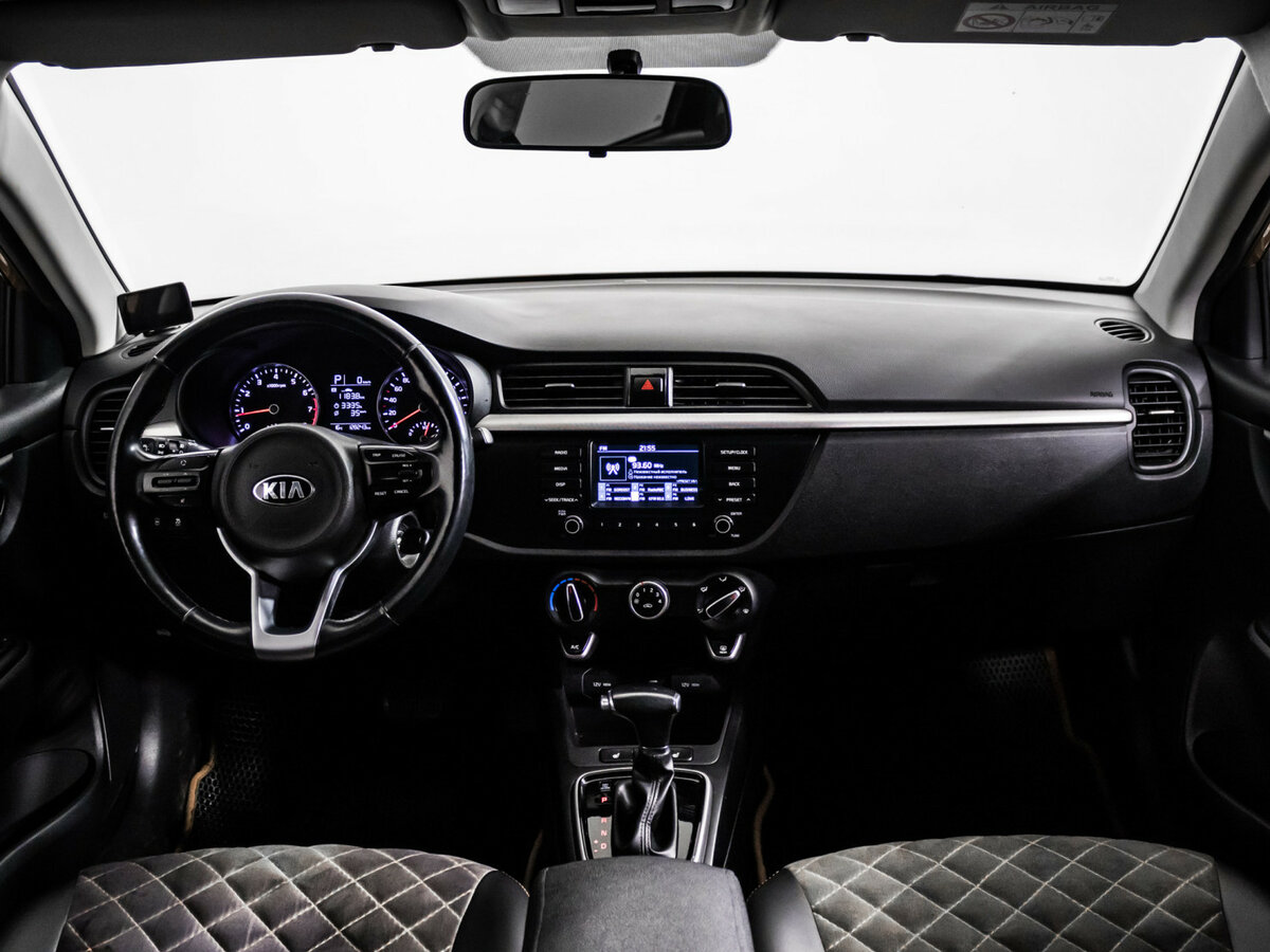 Купить Kia Rio IV, 2017, 128 242 км, фото №9